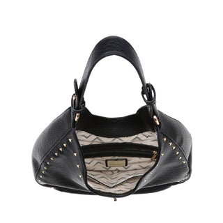 Olivia Hobo